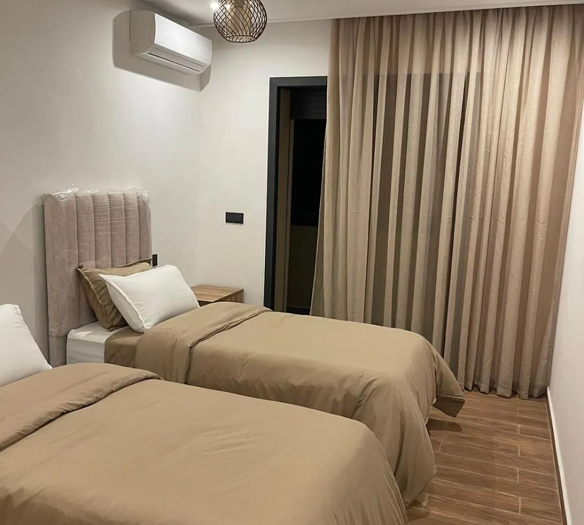 Appartement De Luxe 2 Chambres Piscine Marakeş 0*,